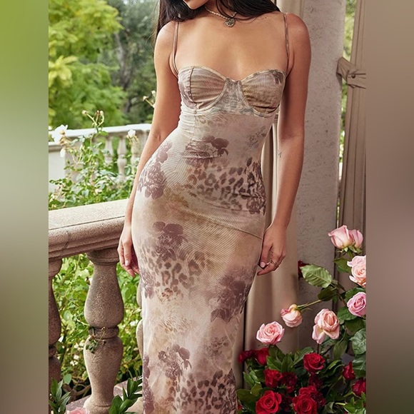 Women Spaghetti Strap Bodycon Maxi Dress Slip Elegant Long Cami Dresses - Picture 2 of 5